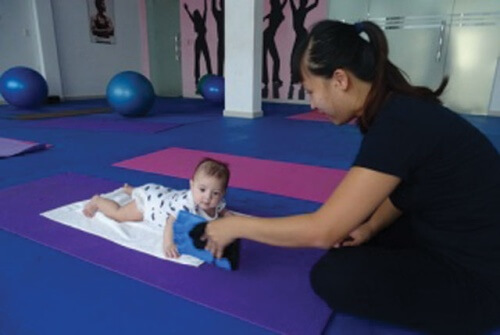 12 bài tập thể dục cho bé sơ sinh phát triển toàn diện cha mẹ nên biết 29