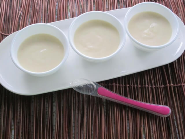3 công thức làm váng sữa từ bơ chuối và bí đỏ thơm ngon cho bé nhóp nhép 10