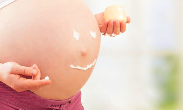 5 cách đối phó với rạn da trong thai kỳ an toàn 26