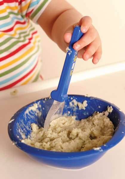6 sai lầm khi nấu ăn cho trẻ