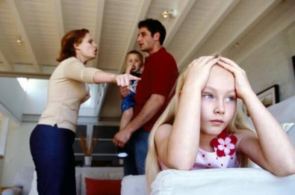 7 thói xấu của cha mẹ ảnh hưởng trực tiếp đến con cái cần loại bỏ ngay 6