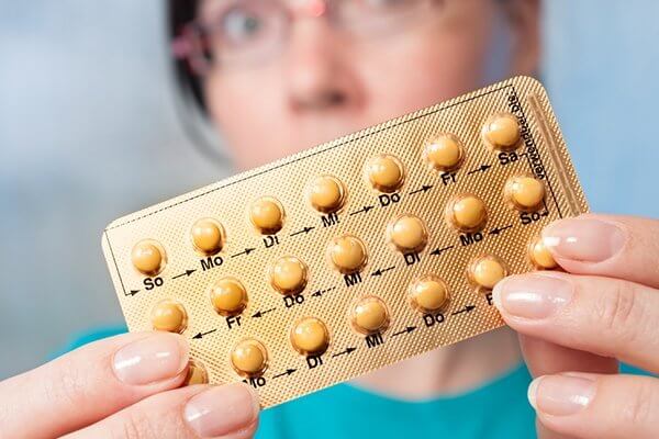 "Bật mí" những điều ít biết ngoài công dụng ngừa thai của thuốc tránh thai 4
