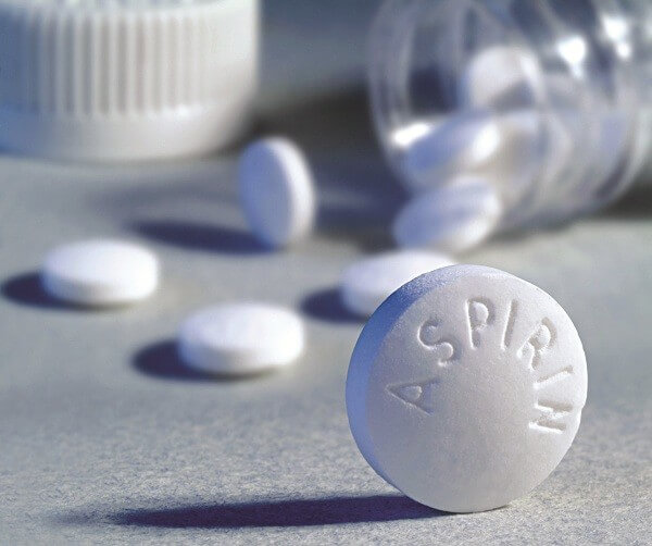 Bất ngờ với công dụng trị mụn và làm đẹp của thuốc aspirin 8