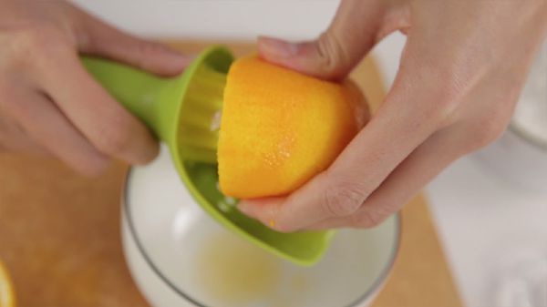 Cách làm bánh cupcake cam vàng thơm ngon miễn chê 18