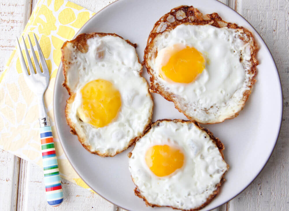Cách nấu nhanh 5 món trứng cho bữa sáng gọn lẹ và đủ chất 12