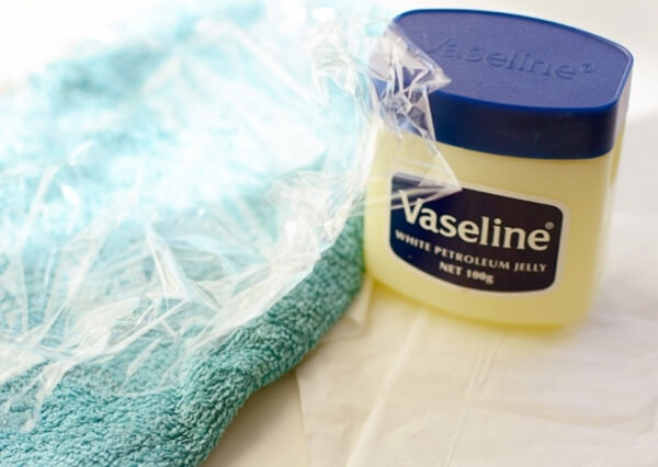 Cách trị mụn đầu đen bằng vaseline hiệu quả tức thì 9