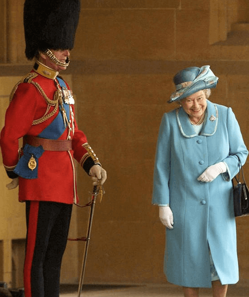 Chuyện tình 70 năm của chàng hộ vệ trung thành với nữ hoàng Elizabeth 12