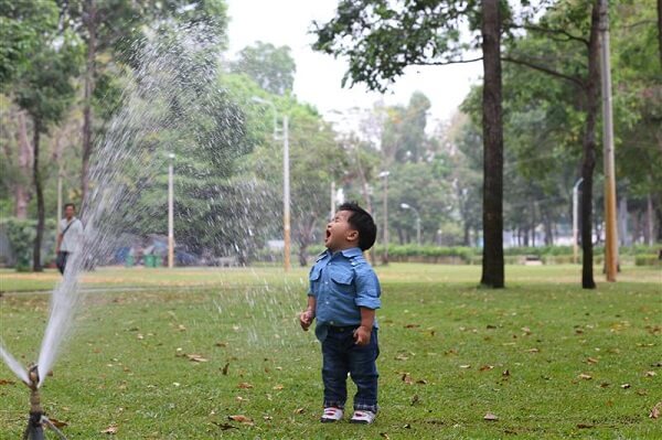 Cơ hội nhận được những phần quà hấp dẫn khi tham gia "khoảnh khắc đẹp, lời bình hay" 27