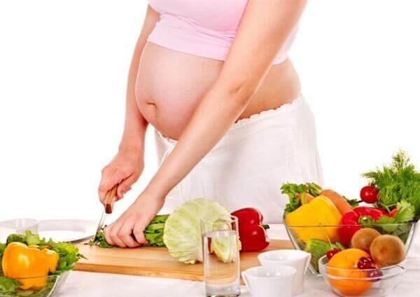 “Đuổi” táo bón và trĩ khi mang thai chỉ với những cách này 7