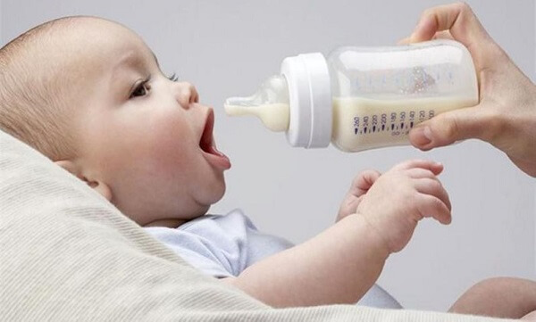 Duy trì nguồn sữa, vắt và bảo quản sữa đúng cách cho bà mẹ công sở 3