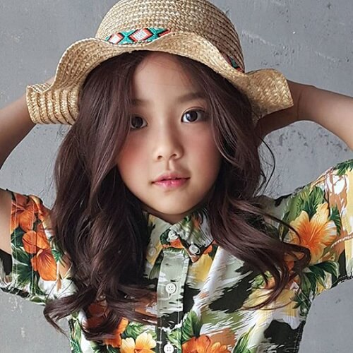 Lộ diện em bé xinh nhất Hàn Quốc gây "náo loạn" cư dân mạng 18