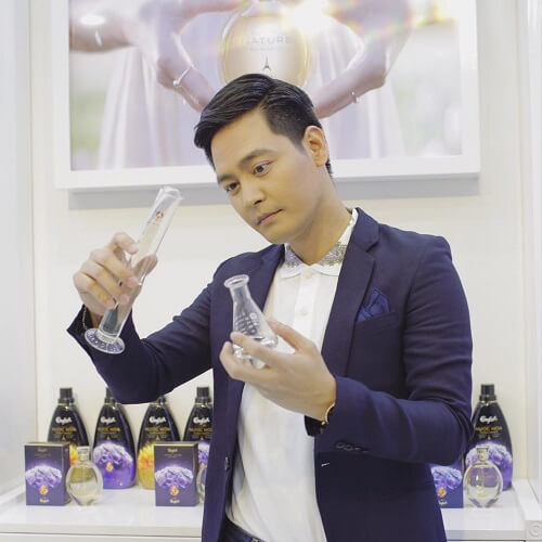 MC Phan Anh: Ông bố ba con nhưng vẫn còn son 29