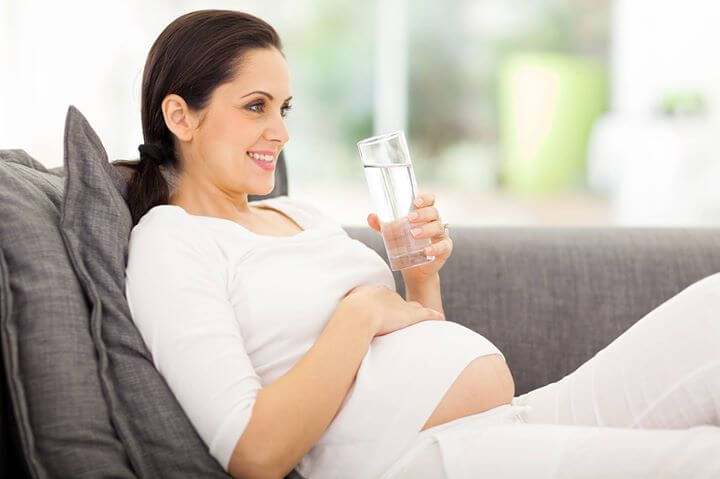 Mẹ bầu ốm nghén ảnh hưởng thế nào đến thai nhi? 5