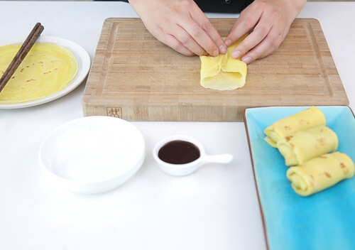 Món Crepe chuối mềm mại, thơm ngon cả nhà đều mê