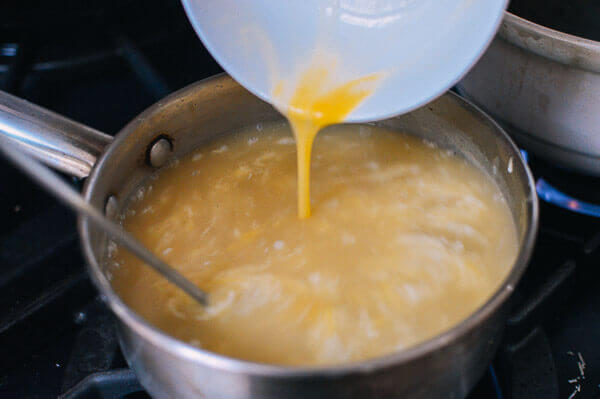 Món súp trứng nóng hổi thơm ngon, bổ dưỡng cho cả nhà 21