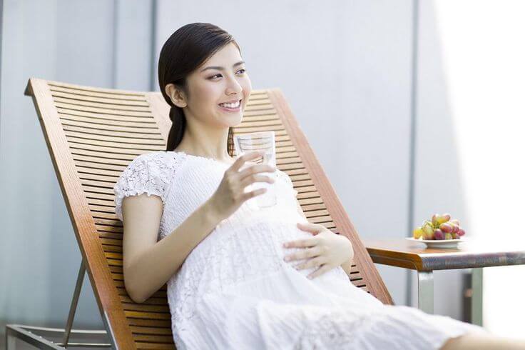 Một vài lưu ý mẹ bầu cần biết để bảo vệ thai nhi trong mùa nắng 4