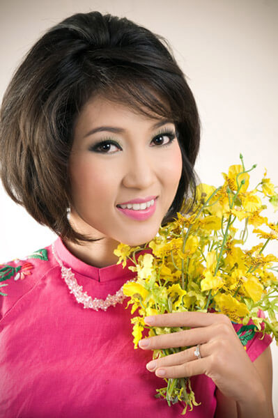 Nguyễn Văn Chung phát hành album Những bài hát về mẹ dịp 8/3 9