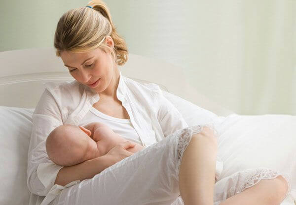 Sau sinh mổ mẹ tuyệt đối phải tránh 9 điều này 11