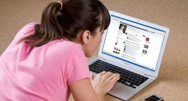 Tâm sự thấm thía của bà mẹ từ bỏ Facebook vì muốn làm mẹ tốt hơn 6