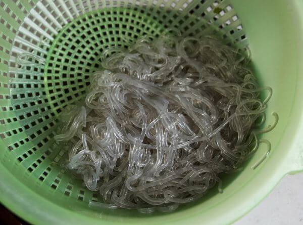 Tuyệt chiêu nấu món miến trộn Hàn Quốc ngon không thua gì ngoài hàng 31
