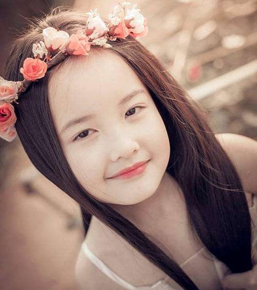 Vẻ đẹp "hút hồn" của cô bé Hà Nội 6 tuổi 21