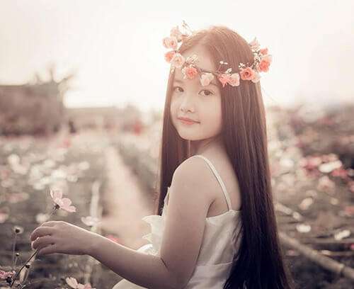 Vẻ đẹp "hút hồn" của cô bé Hà Nội 6 tuổi 23
