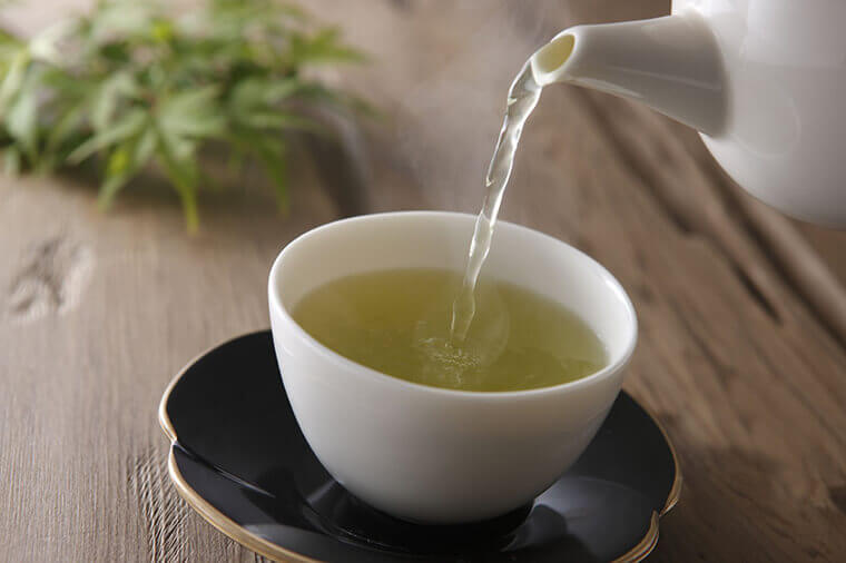 cách uống trà xanh đúng cách để giảm cân 