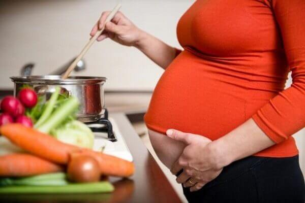 Dinh dưỡng cho bà bầu 3 tháng giữa để thai nhi phát triển tốt nhất 4