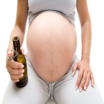 Quan niệm uống bia sinh con trắng khiến mẹ bầu sinh non 5