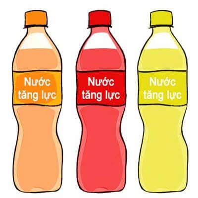 Đột tử vì uống quá nhiều nước tăng lực 10