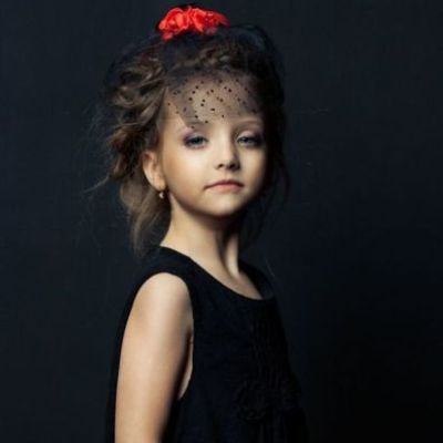 Mẫu nhí 8 tuổi người Nga đẹp lạnh lùng trong các shoot ảnh 11