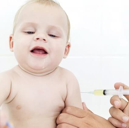 Những loại vắc-xin mẹ nhất thiết phải tiêm cho bé 4