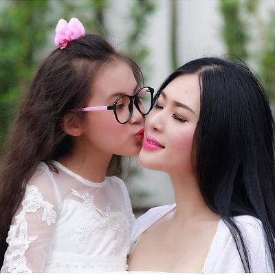 Loạt ảnh tình cảm của mẹ và con tham gia cuộc thi ‘Siêu mẫu nhí" 2015 6
