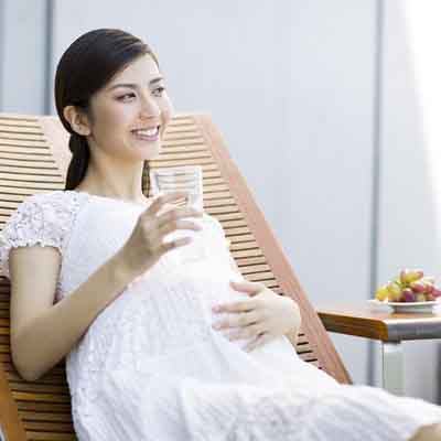 Một vài lưu ý mẹ bầu cần biết để bảo vệ thai nhi trong mùa nắng 3