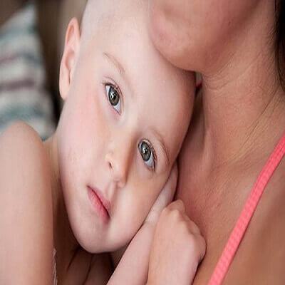 Trẻ nhỏ dễ mắc ung thư vòm họng do hút thuốc thụ động 4
