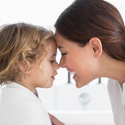 Cha mẹ nghĩ gì về những lời nói “đùa” với con? 4