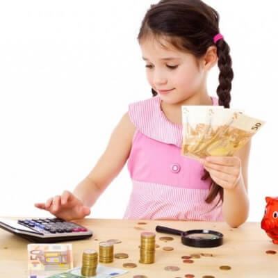 Cách bố mẹ Anh, Mỹ dạy con về tiền theo độ tuổi 10