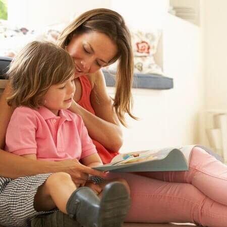 4 "lợi" khi rèn cho con thói quen đọc sách từ nhỏ 1