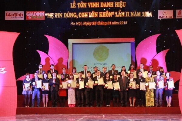 NANAKIDS vinh dự nhận giải thưởng "Sản phẩm - Dịch vụ vàng 2014" 10