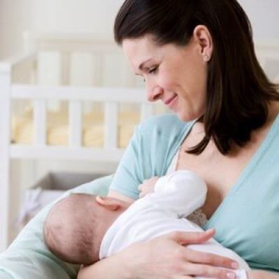 9 điều những người lần đầu tiên nuôi con bằng sữa mẹ nhất thiết phải biết 6