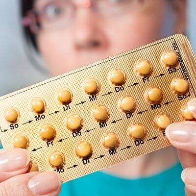 "Bật mí" những điều ít biết ngoài công dụng ngừa thai của thuốc tránh thai 3