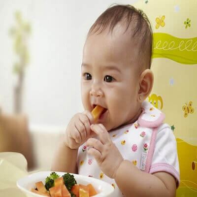 Những lưu ý trong chế độ dinh dưỡng cho trẻ 1 tuổi mẹ cần "nằm lòng" 4