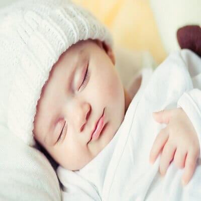 Những điều cần biết về giấc ngủ trẻ sơ sinh 2 tháng tuổi 3