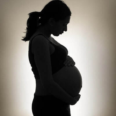 Tuyệt chiêu giảm stress cho bà bầu suốt thai kỳ 1