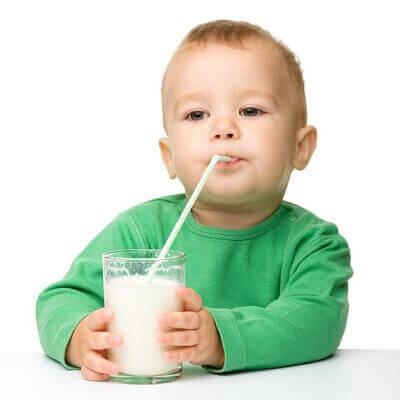Cho trẻ em uống sữa đậu nành có tốt không? 1