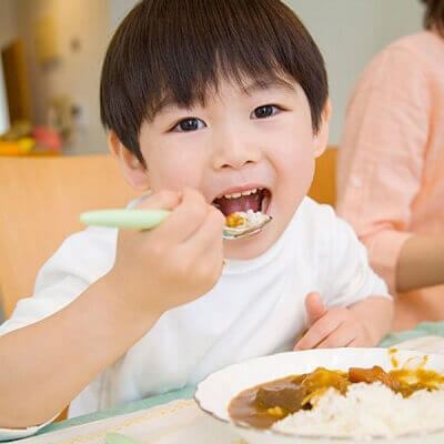 Trẻ suy dinh dưỡng nên ăn gì để khỏe mạnh và mau lớn? 1