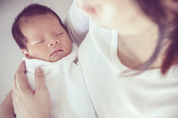 Cách rèn giấc ngủ cho trẻ sơ sinh "chuẩn không cần chỉnh" 1