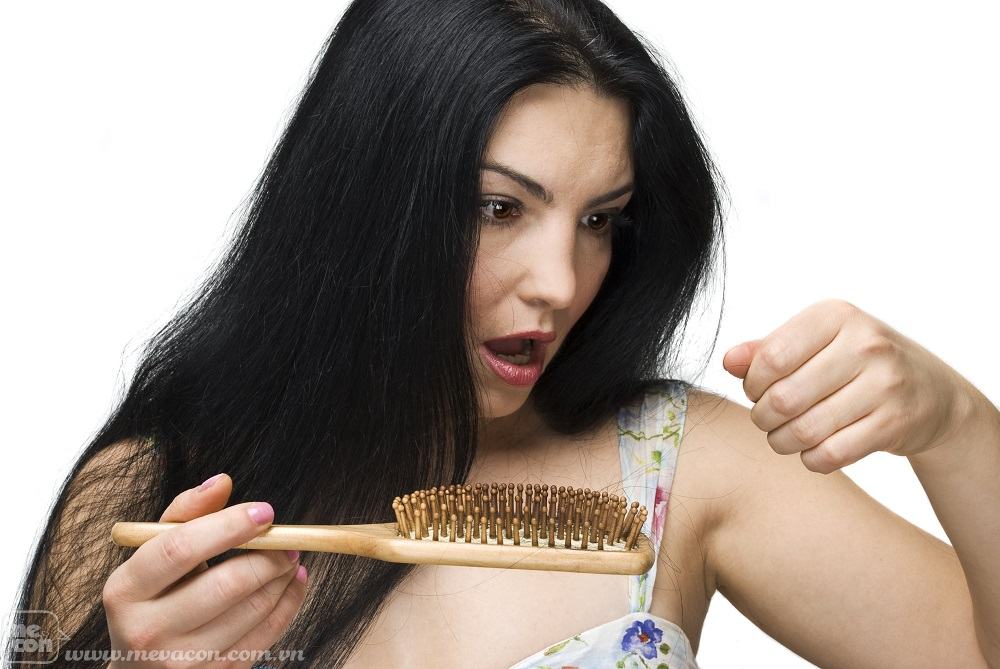 Cách trị rụng tóc sau sinh hiệu quả tại nhà 3