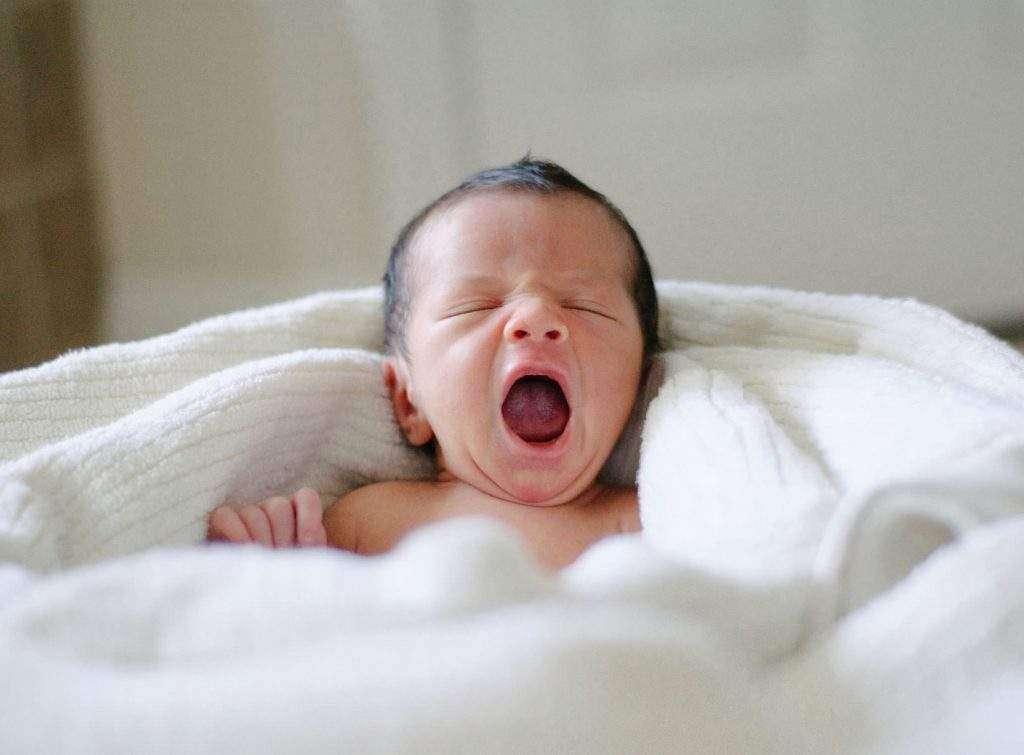 Số giờ ngủ của trẻ sơ sinh theo từng độ tuổi giúp bé phát triển tốt nhất 5