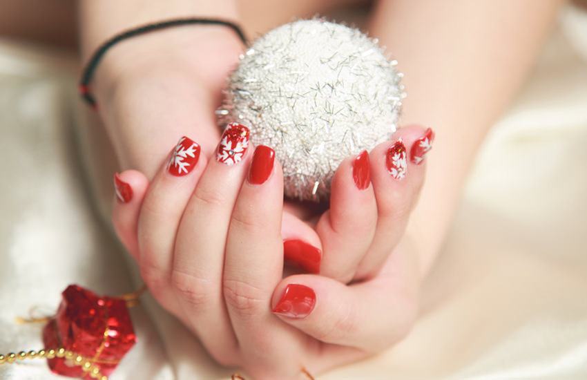 mẫu nail đẹp cho Noel